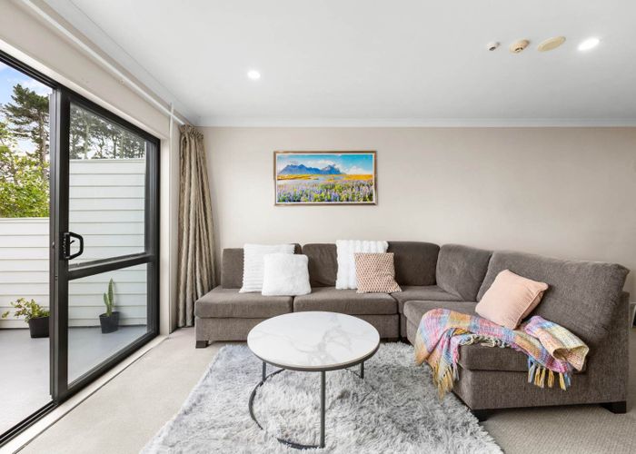  at 12/46 Carlos Drive, Flat Bush, Manukau City, Auckland