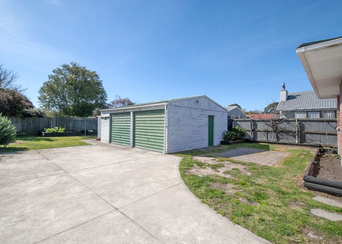 at 413 Linwood Avenue, Bromley, Christchurch City, Canterbury
