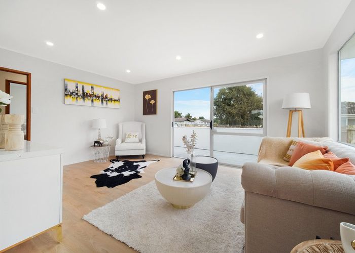  at 22 Adel Place, Weymouth, Manukau City, Auckland