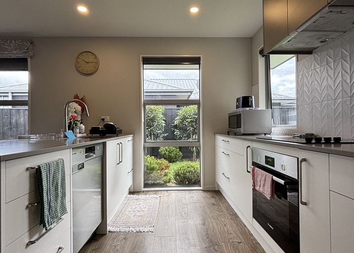  at 74 Sutherlands Road, Halswell, Christchurch City, Canterbury