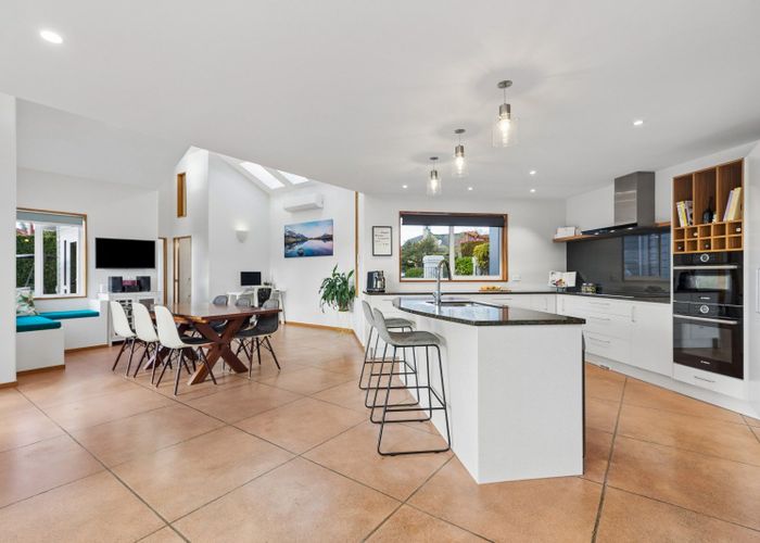  at 15 Sissinghurst Court, Bethlehem, Tauranga, Bay Of Plenty