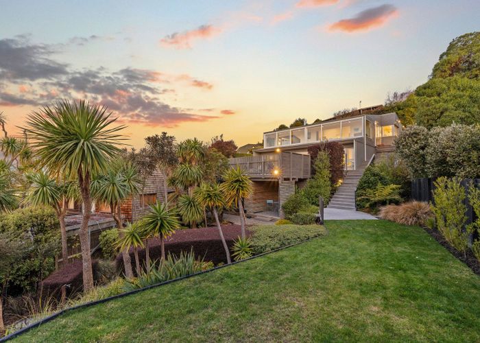  at 21 Muritai Terrace, Mount Pleasant, Christchurch City, Canterbury