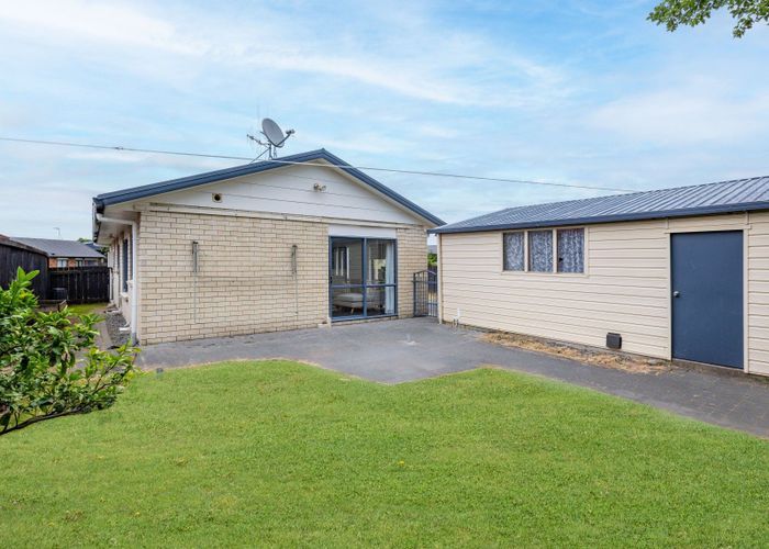  at 8 Harvard Court, Melville, Hamilton, Waikato