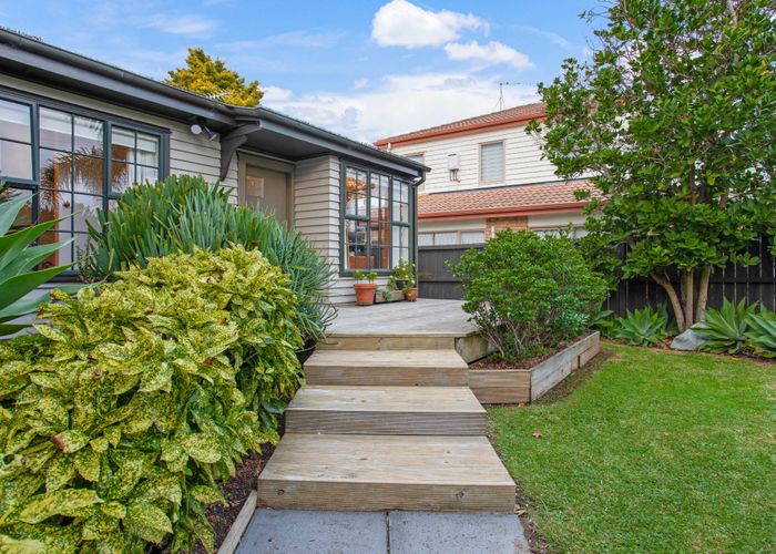  at 12 Puriri Street, Takapuna, North Shore City, Auckland