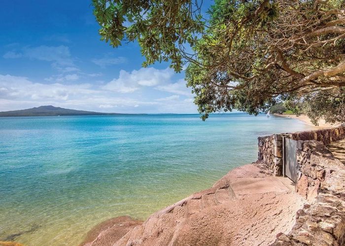  at 2 Old Lake Road, Narrow Neck, Auckland