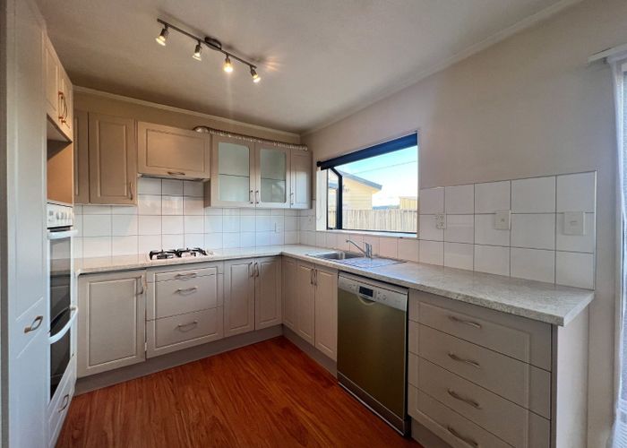 at 1 Northwood Close, Woodridge, Wellington, Wellington