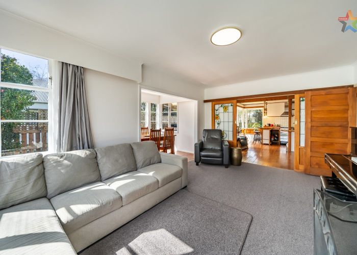  at 1/1250 High Street, Taita, Lower Hutt, Wellington