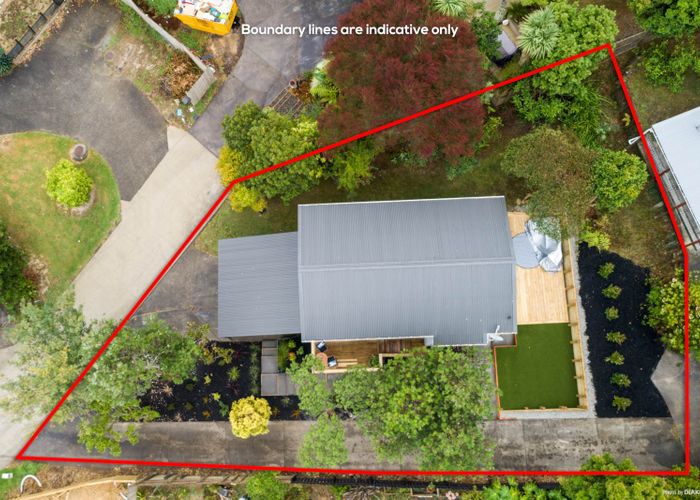  at 1/32 Wilkinson Way, Browns Bay, Auckland