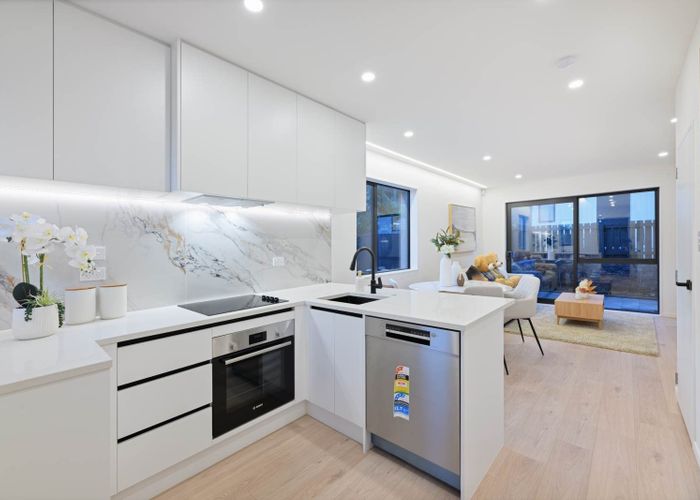  at 6/27 Britton Avenue, Mount Roskill, Auckland City, Auckland