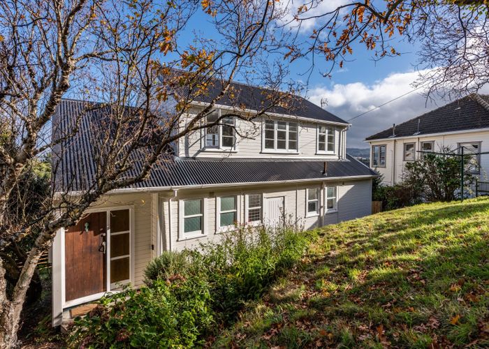  at 46 Townsend Road, Miramar, Wellington