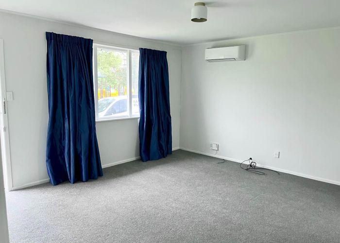  at 2/44 Michaels Avenue, Ellerslie, Auckland City, Auckland