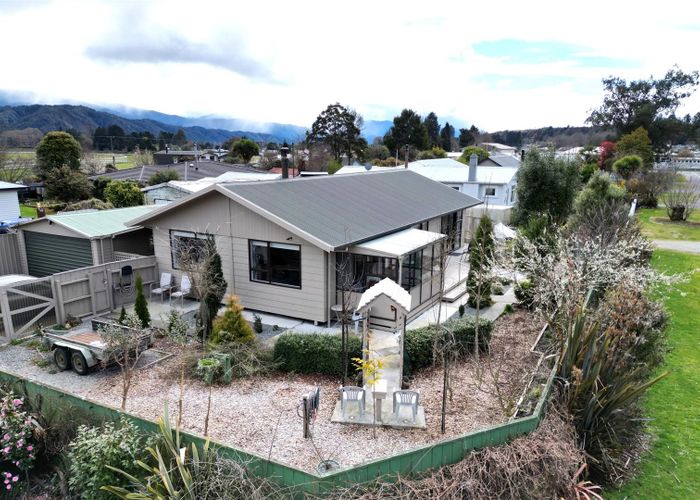 at 14 Anderson Street, Reefton, Buller, West Coast