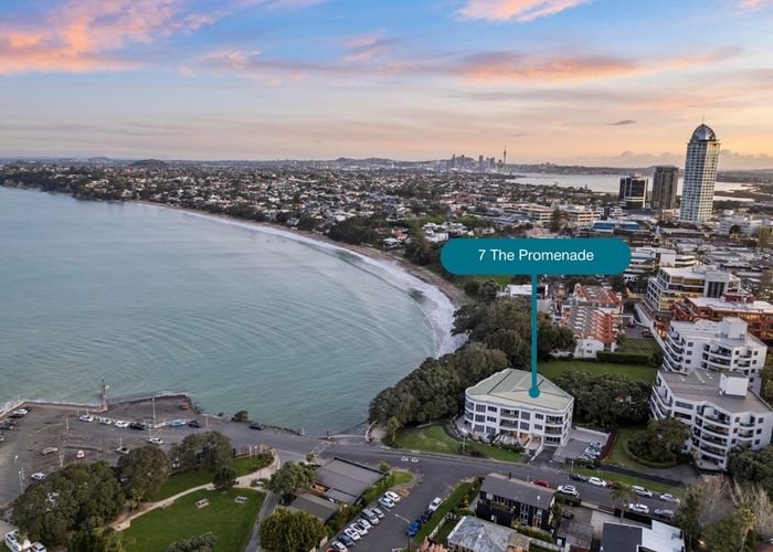  at 12/7 The Promenade, Takapuna, North Shore City, Auckland