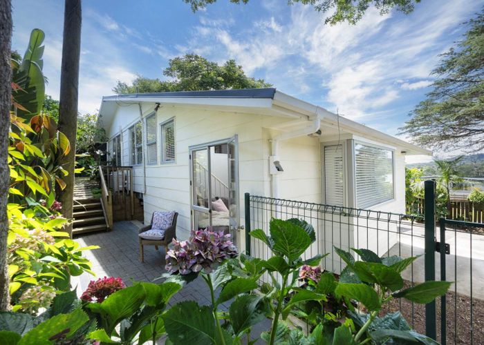  at 1/15 Matama Road, Glen Eden, Auckland