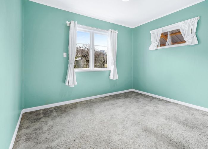  at 5 Griffiths Place, Claudelands, Hamilton