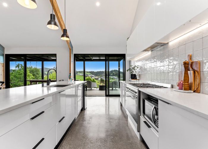  at 7 Tamahunga Drive, Matakana, Rodney, Auckland