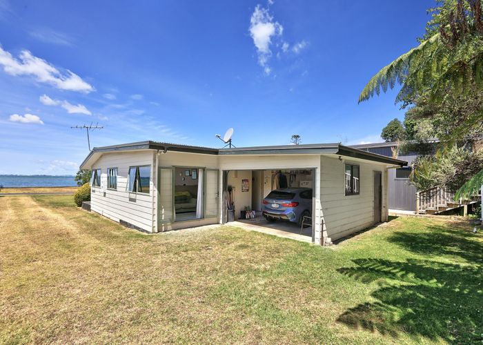  at 20 Logan Drive, Manukau Heads, Franklin, Auckland