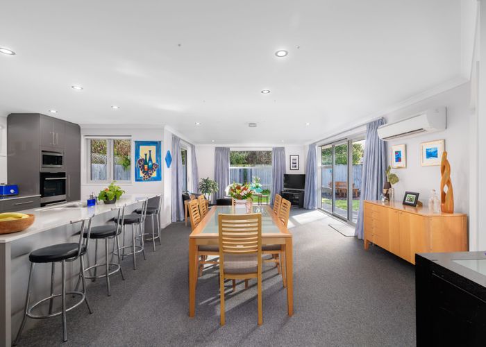  at 33C Wilsons Road South, St. Martins, Christchurch City, Canterbury