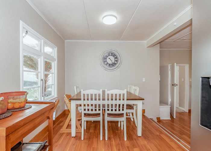  at 4 Kaka Road, Taihape