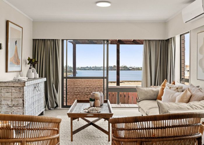  at 250b Grange Road, Otumoetai, Tauranga, Bay Of Plenty