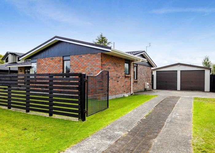  at 42 Heta Road, Highlands Park, New Plymouth