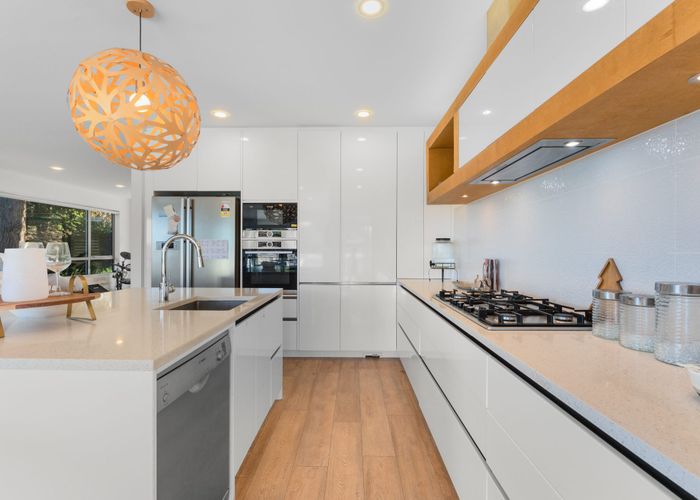  at 104 Fairview Avenue, Fairview Heights, North Shore City, Auckland