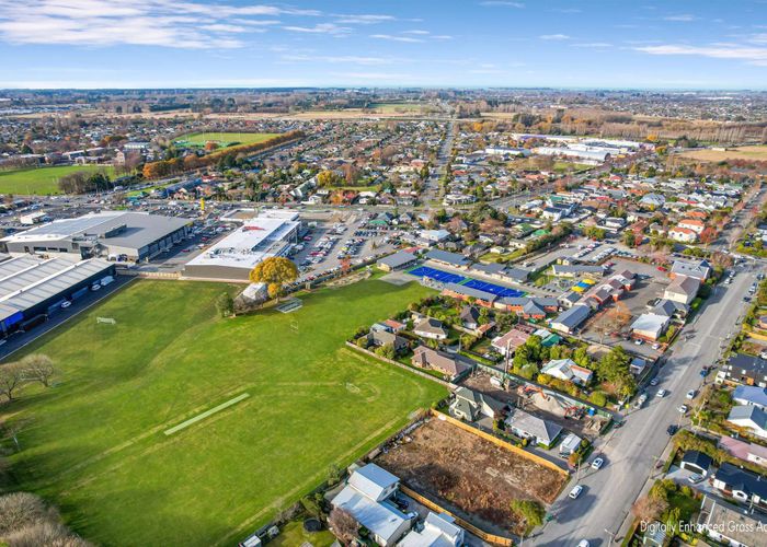  at 32 Vagues Road, Northcote, Christchurch