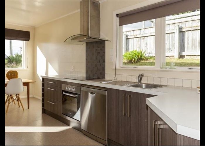  at 48 Raumati Road, Raumati Beach, Kapiti Coast, Wellington