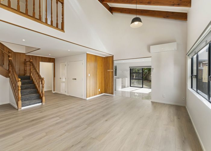  at 2/73 Puhinui Road, Papatoetoe, Manukau City, Auckland