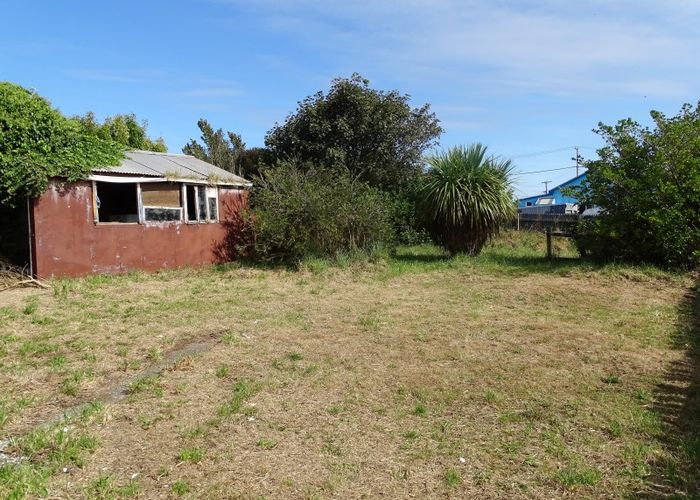  at 246D Marine Parade, Bluff