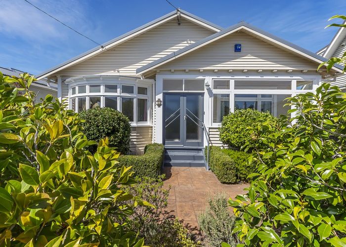 Free property data for 8 Strathavon Road, Miramar, Wellington homes.co.nz