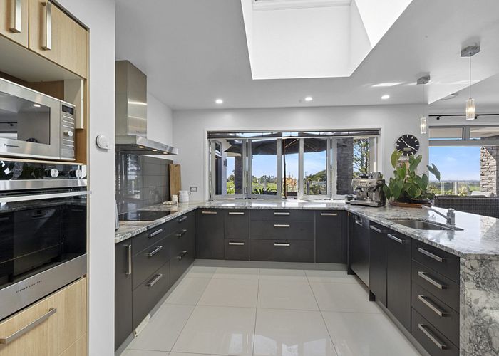  at 83 Clearview Road, Lepperton, New Plymouth, Taranaki