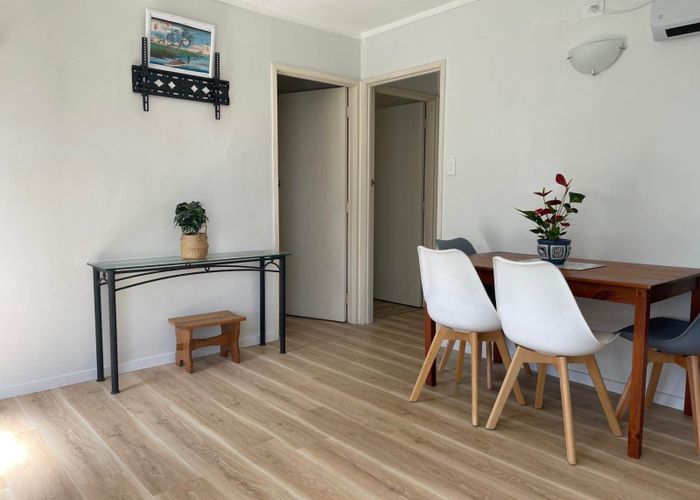  at 2/75 Seabrook Avenue, New Lynn, Waitakere City, Auckland