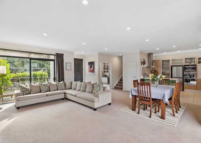 For sale 70 Bluegrey Avenue, Stonefields, Auckland City, Auckland