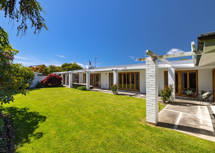  at 117 Hamilton Avenue, Ilam, Christchurch