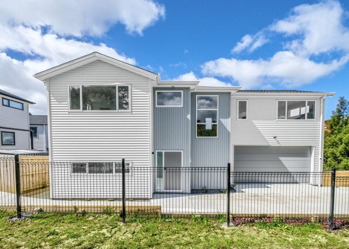 at 36 Baumea Rise, Massey, Waitakere City, Auckland