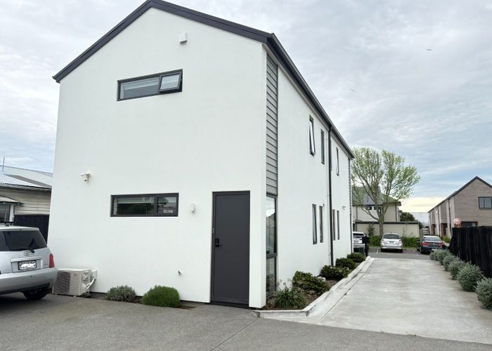  at 2/112 Burke Street, Sydenham, Christchurch City, Canterbury