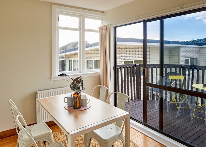  at 120 Main Road, Titahi Bay, Porirua