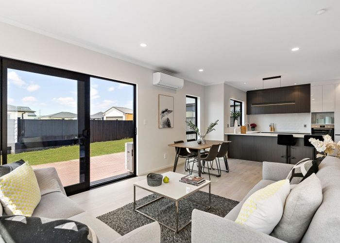  at 9 and 13 Arahi Road, Clevedon, Manukau City, Auckland