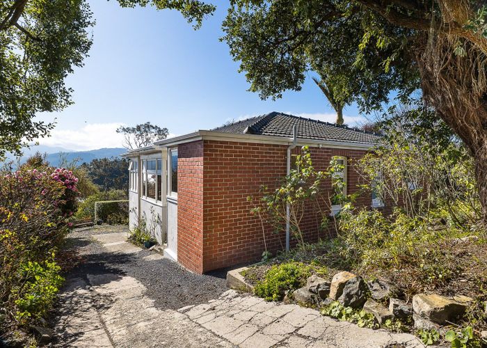  at 10 Rewa Street, Musselburgh, Dunedin