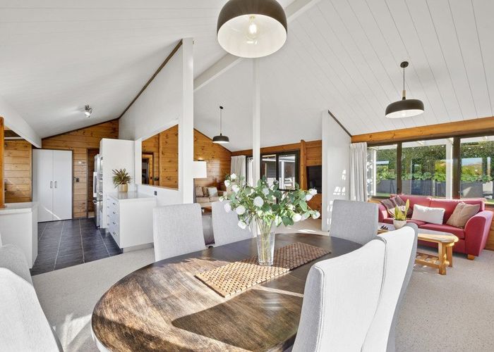  at 72A Tukapa Street, Westown, New Plymouth
