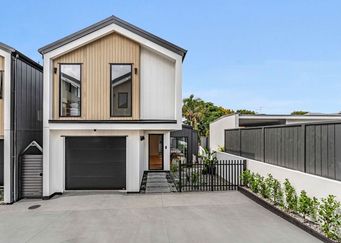  at 55E Tawa Road, One Tree Hill, Auckland City, Auckland