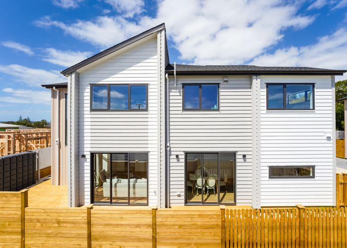  at 1/52 Matipo Road, Te Atatu Peninsula, Waitakere City, Auckland