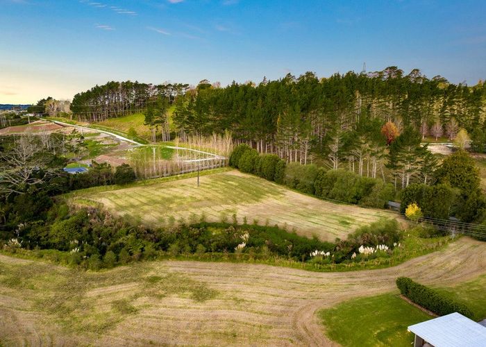  at 1/105F Newman Road, Silverdale, Rodney, Auckland