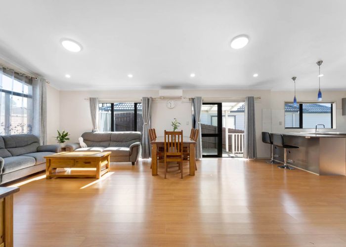  at 12 Cityview Place, Massey, Auckland