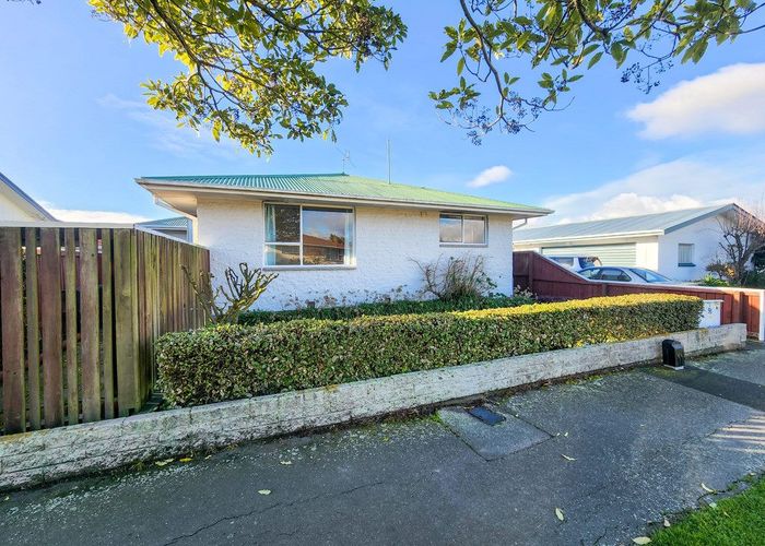  at 1/33 Eastling Street, Bishopdale, Christchurch
