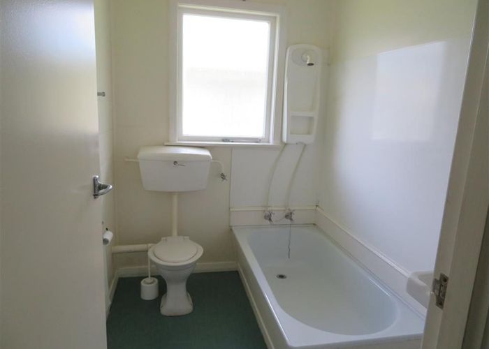  at 2/1A Tocker Street, Taita, Lower Hutt, Wellington