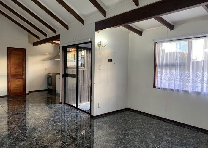  at 16A Frank Evans Place, Henderson, Waitakere City, Auckland