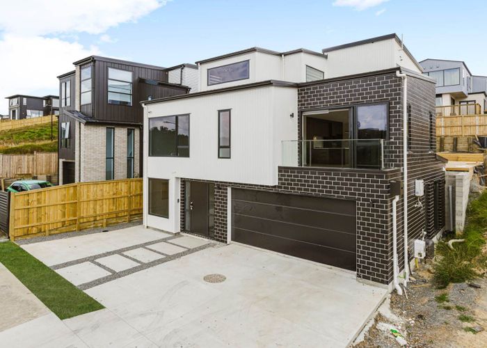  at 27 Bremner Ridge Street, Flat Bush, Manukau City, Auckland