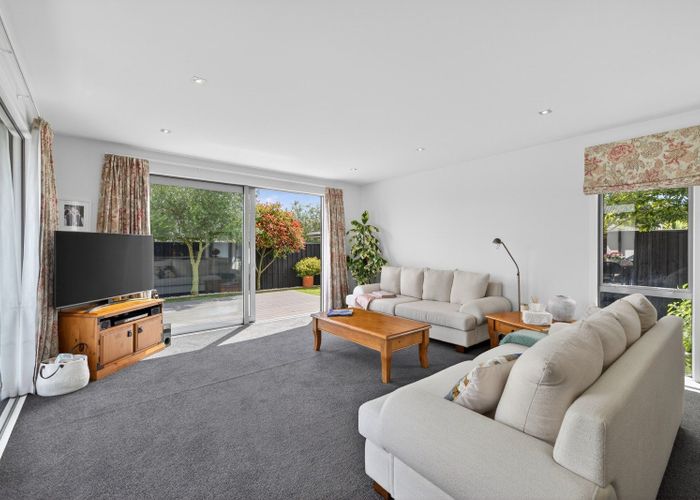  at 17 Waterstock Way, Parklands, Christchurch City, Canterbury